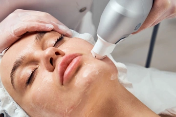 Ultraformer III – Drª Thaís Gobbo Dermatologista